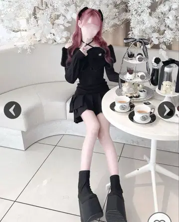 빅 리본 크로스 오프숄더 원피스