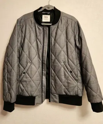 [ ikka ] 퀼팅 블루종 ( 새상품급 )