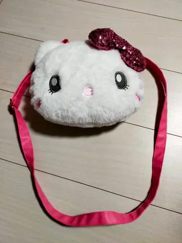 키티 캐릭터형 백 화이트 복슬복슬