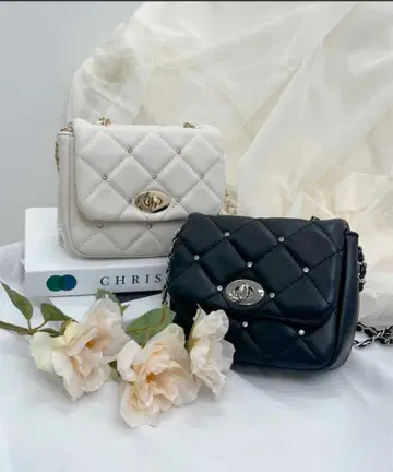 퀼팅 숄더백 블랙