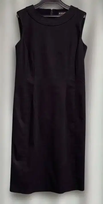 브룩스브라더스 슬리브리스 원피스 색상 블랙