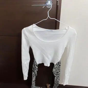 GYDA 리본 긴팔 화이트