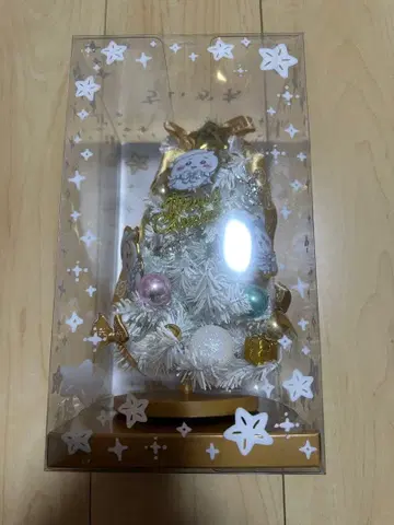 치이카와 (먼작귀) 크리스마스 트리 골드 & 화이트