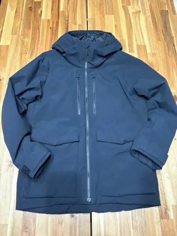 유니클로 하이브리드 다운 파카 S 블랙