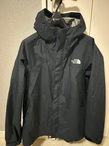 THE NORTH FACE 마운틴 파카 블랙 얇은 소재