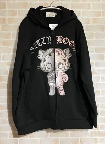 미사용 새상품 BettyBoop 베티 집업 후드티 호랑이 자수 L