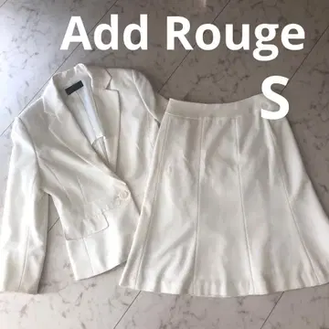 배송비 포함 S 사이즈 add rouge 화이트 자켓 스커트 세트