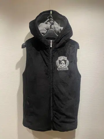 GOTCHA 후드 부착 다운 베스트 블랙 그레이 리버서블