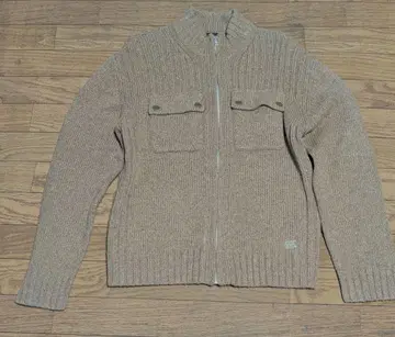 캔터베리 베이지 집업 니트 스웨터