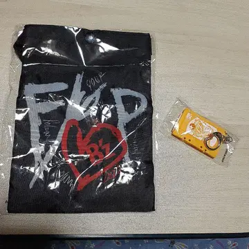 B'z FYOP 회장 한정판 가챠 11/29 카세트 참 사코슈