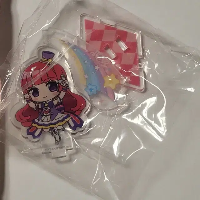 프리파라 소피 아크릴 스탠드 가챠