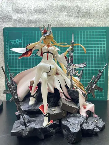 에이전트 니키시아 1/7 스케일 완성품 피규어