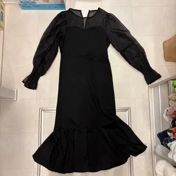 블랙 시스루 드레스