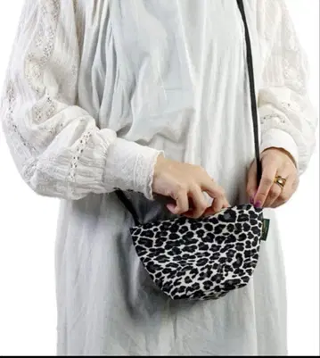 Herve Chapelier 숄더백 레오파드 xs