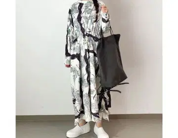 플랜테이션 런던 프린트 롱 원피스