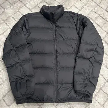 유니클로 울트라 라이트 다운 블랙 자켓 M 새상품급