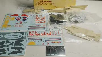 레드불 DTM 모델 키트 1/20