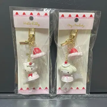 키티 마이멜로디 딸기 휘핑 케이크 키링 산리오