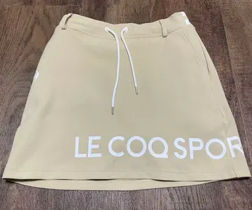 LE COQ SPORT 베이지 스커트