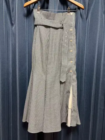 SNIDEL 깅엄 체크 플레어 스커트