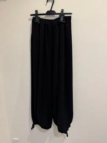 LIMI feu 개더 벌룬 와이드 팬츠