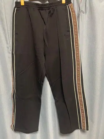 저지 블랙 라인 팬츠