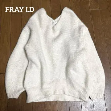 FRAY I.D 알파카 양모 V넥 긴팔 니트 화이트 프리