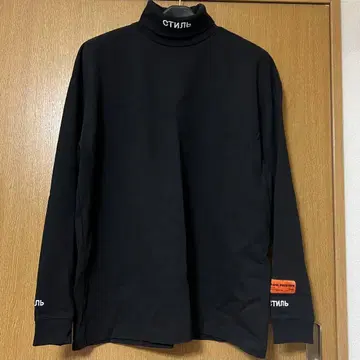 HERON PRESTON 헤론 프레스톤 터틀넥 롤넥