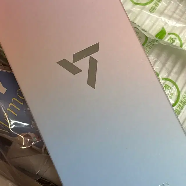 세븐틴 공식 응원봉 캐럿봉 뉴뉴럿봉 버전 3 판매