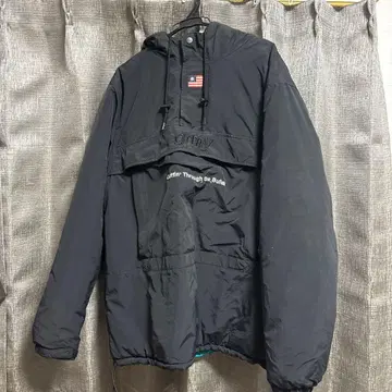 GRIMEY 후드 부착 블랙 다운 자켓 리버서블