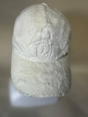 맨싱웨어 자수 화이트 캡 다가오는 계절에 딱 맞음