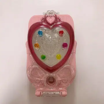 해피니스 차지 프리큐어 프리첸 거울