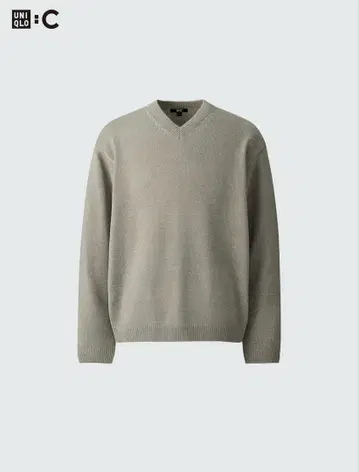 [ 새상품급 ] UNIQLO C 릴랙스 V넥 스웨터 XS