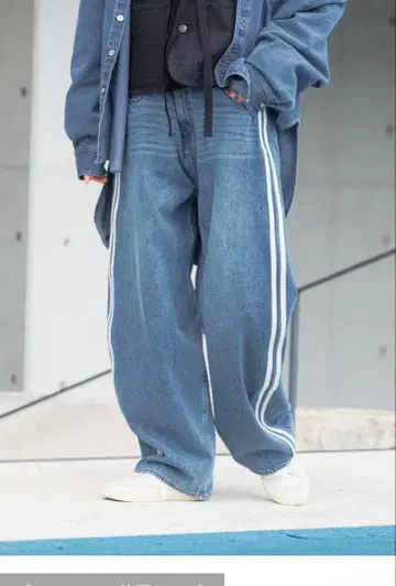 니코앤드 라인 데님 팬츠 M 사이즈