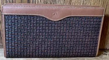 새상품 테드 라피다스 가죽 격자무늬 장지갑