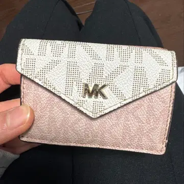 Michael Kors 3단 폴더형 지갑 핑크 화이트