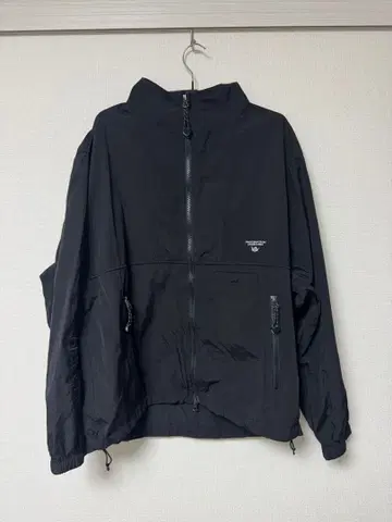 Liberaiders 리베레이더스 LR 윈드브레이커 블랙