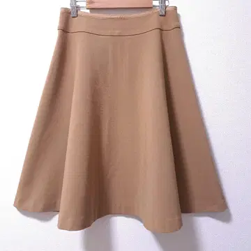 HIROKO BIS 플레어 스커트 무릎 기장 베이지 9호 고급
