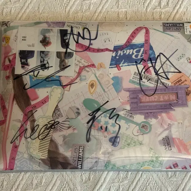 ILLIT 아일릿 친필 싸인앨범