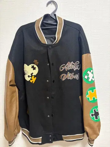 ARULE 바시티 자켓