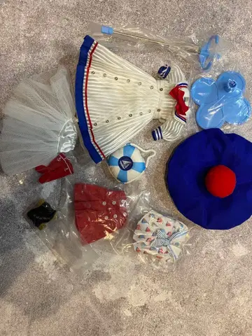 네오 브라이스 세일링 도미니크 디폴트 아웃핏