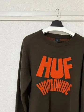 HUF 니트 세터 브라운 M 사이즈