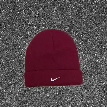 Nike 나이키 비니 니트 모자 켄타우로스 켄타 착용 모델 y2k