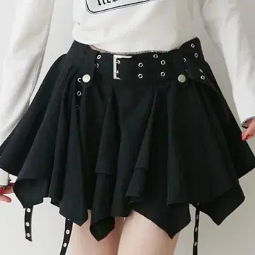 쥬에티 아지메헴 벨티드 미니 스커트