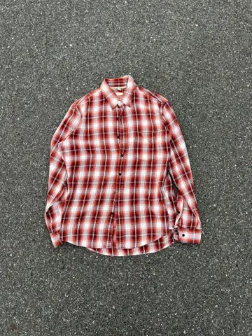 체크 무늬 긴팔 플란넬 셔츠