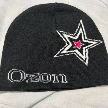 Ozon 별 디자인 니트 모자