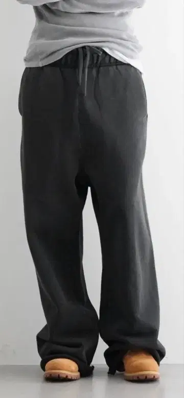 엔타이어 스튜디오 워시 블랙 스웨트 팬츠 미사용 새상품