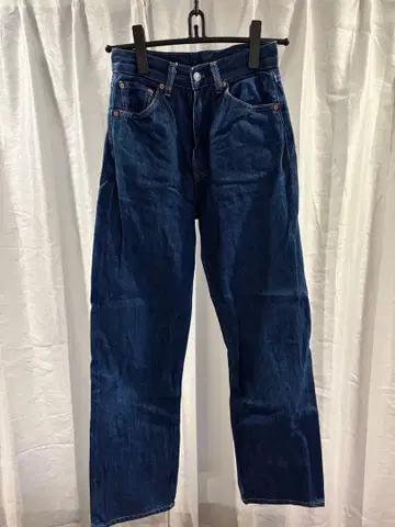 Levi's 다크 블루 스트레이트 데님