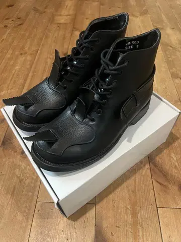 존 무어 Rubber Combat Boots Black UK9 가르송