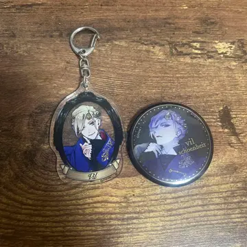 VII 키링과 캔뱃지 세트